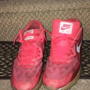 Air max 90 red and rare!
