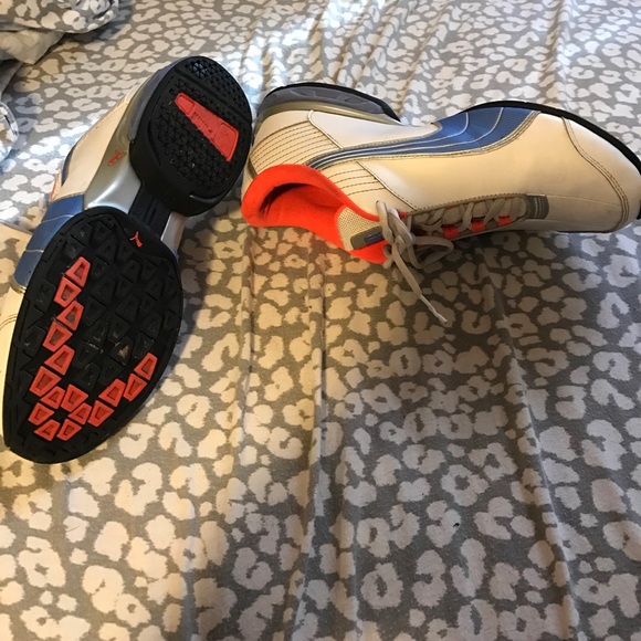 Women's puma running shoes - Picture 5 of 5