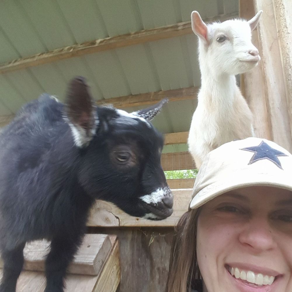 Meet your Posher, Cindy
