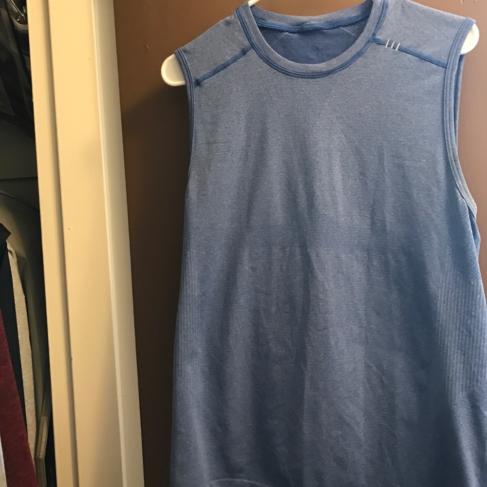 Lululemon Metal Vent tank top