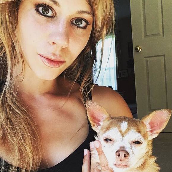 I’m Amanda! I want you to look & feel amazing! 💕 - Picture 2 of 6