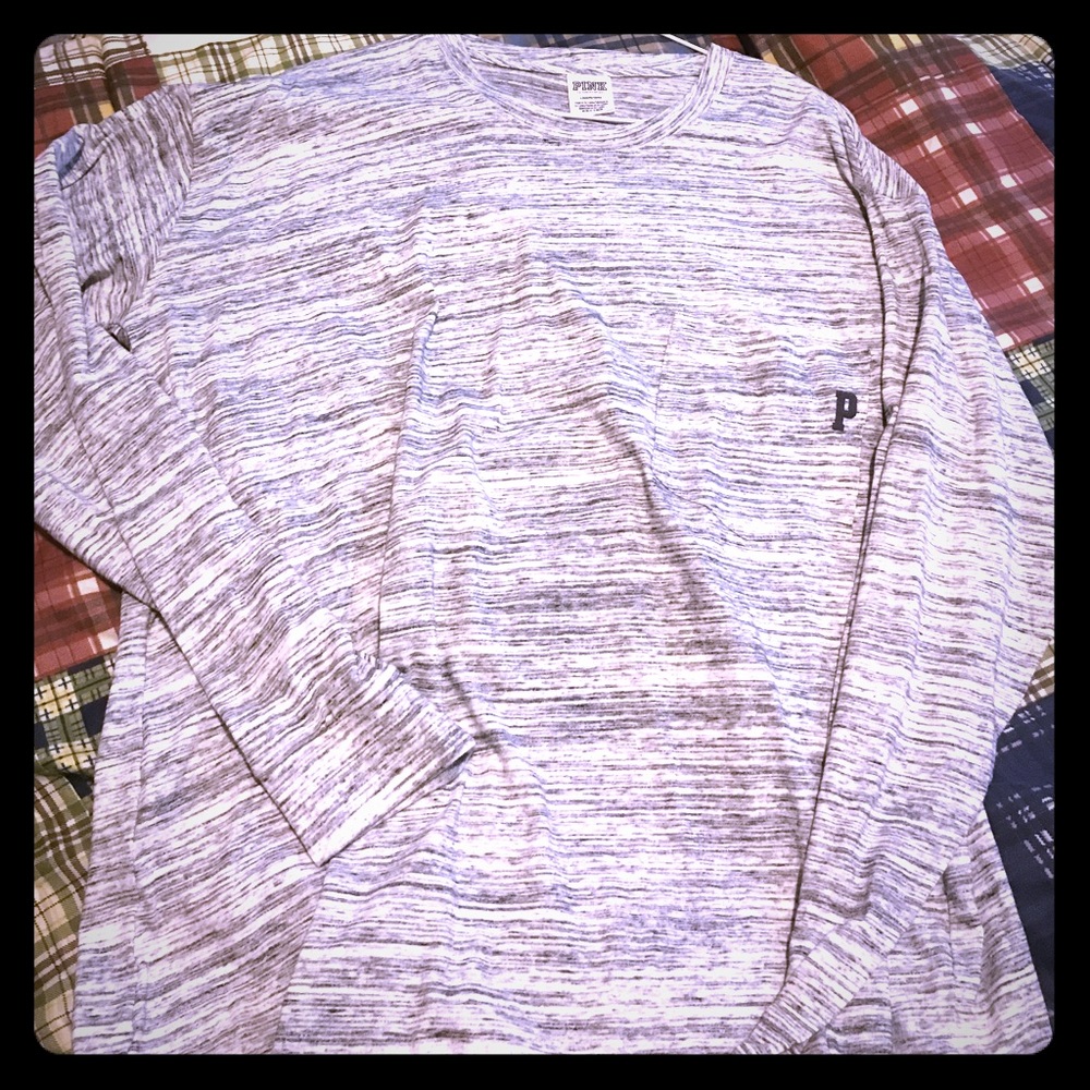 NWOT long sleeve bling campus tee