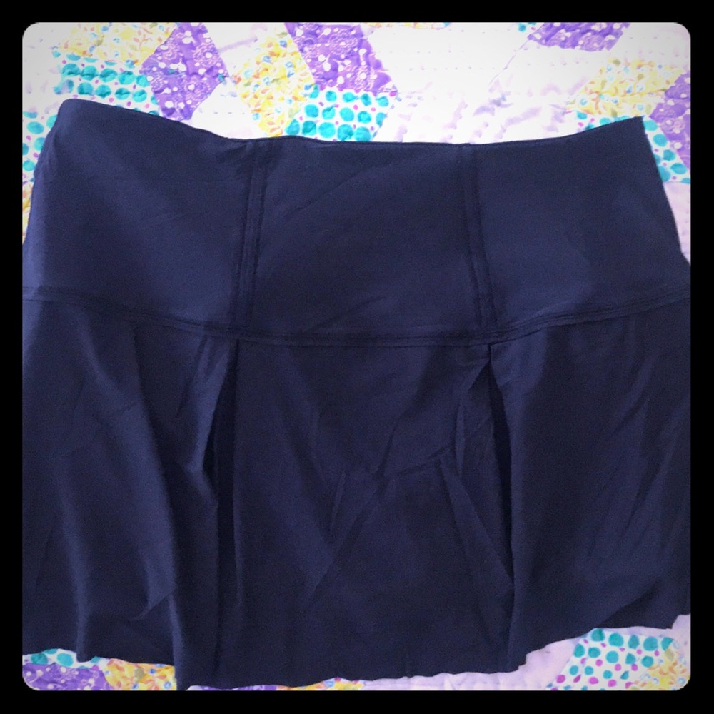 Lululemon skort - 8- black