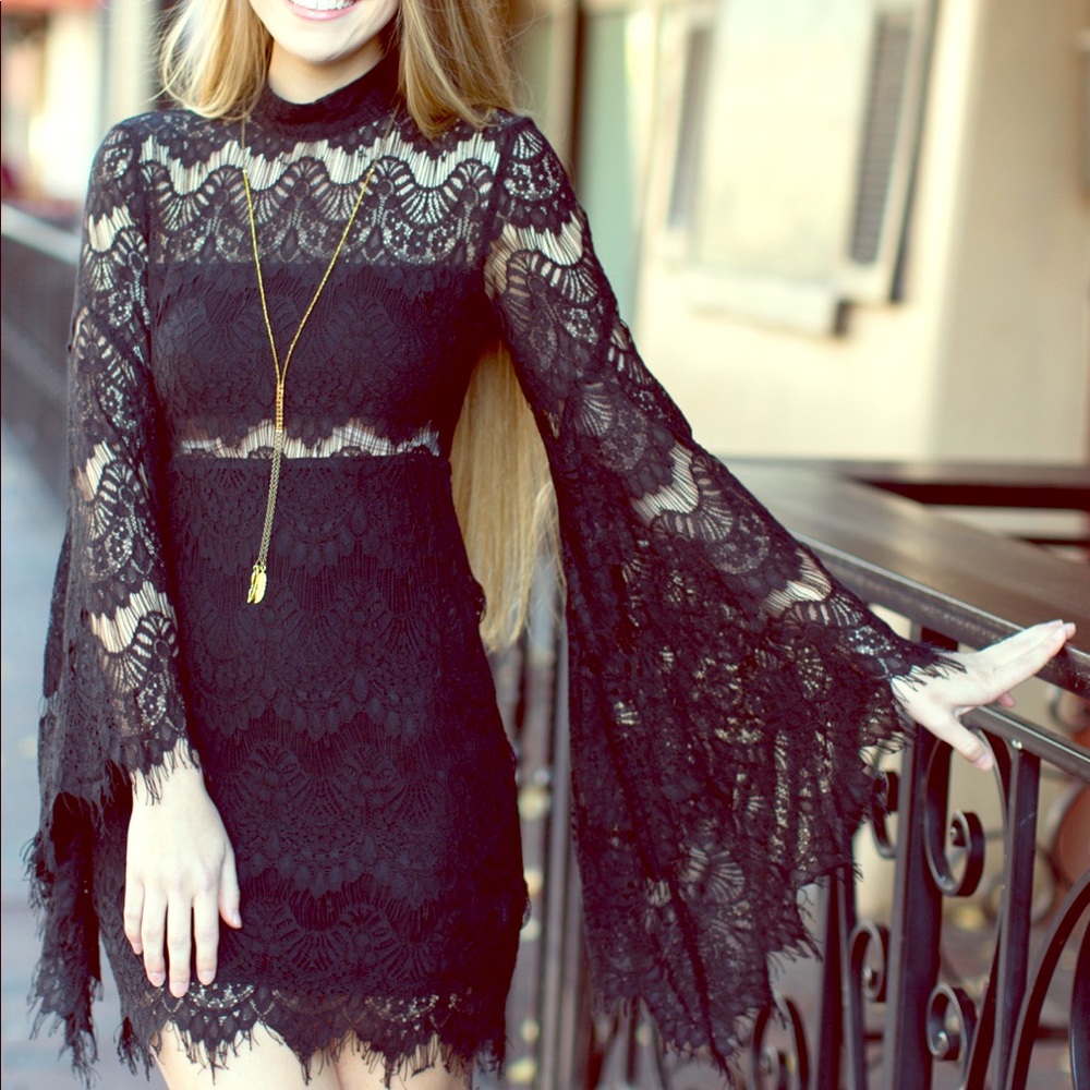 Drama Queen Black lace dress