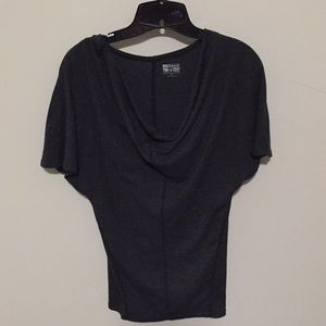 Scoop neck shirt