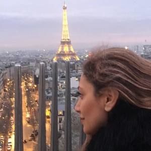 Meet your Posher, Laleh