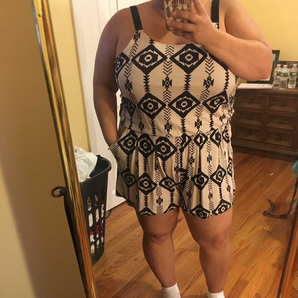 Casual romper with pockets XL