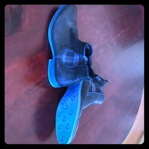 Stuart Weitzman black leather Chelsea boots