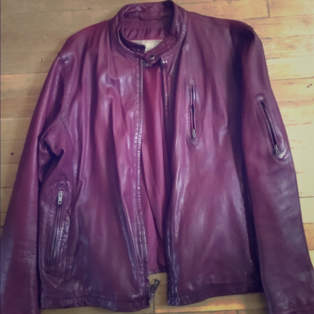 Vintage men's Top Gun burgundy  Leather Jacket