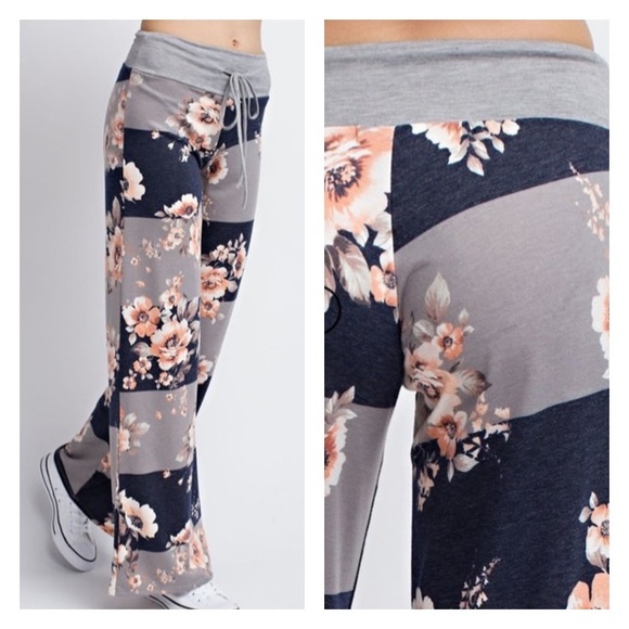 Last 1💥💥 Navy & Charcoal Striped Floral Pants - Picture 2 of 2