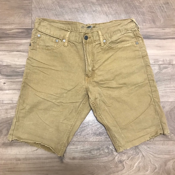mens cut off khaki shorts