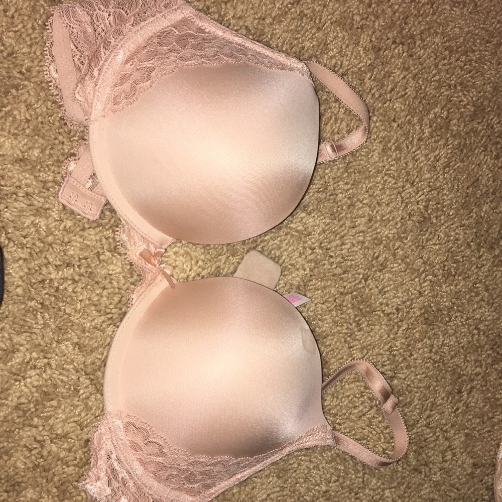 32D Victoria secret dream angels