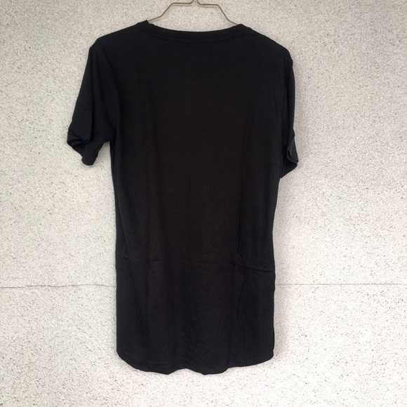 NEW - Long Black Zipper Detailing T-Shirt - Picture 2 of 3