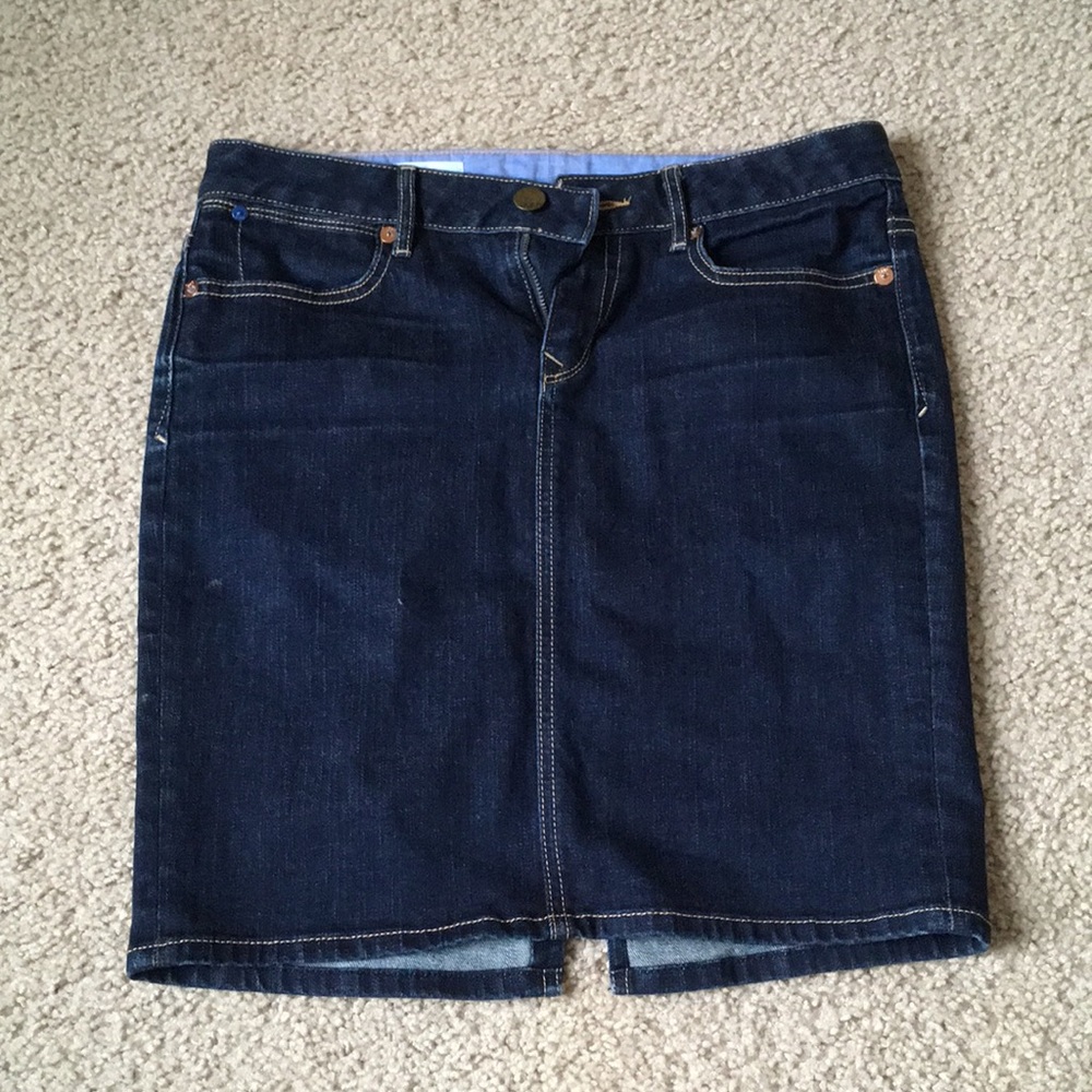 GAP knee length denim skirt