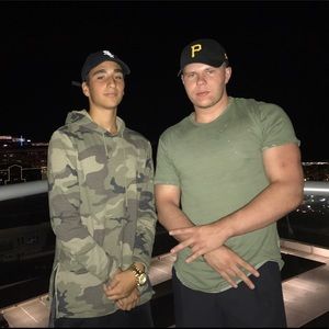 Meet your Posher, Kamran