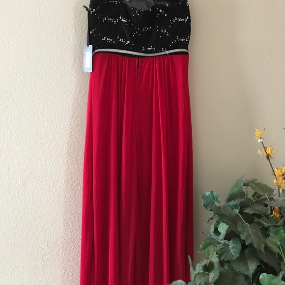 Vera Wang Dresses scarlet red back sequence nwt - Picture 4 of 7