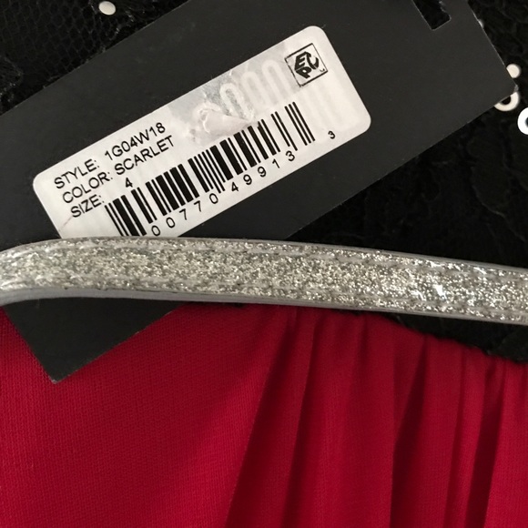 Vera Wang Dresses scarlet red back sequence nwt - Picture 7 of 7