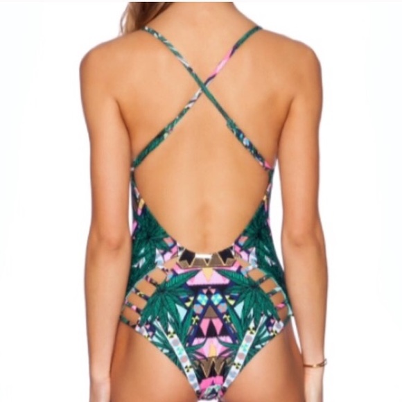Maristar Lattice Maillot One-Piece Geo Swimsuit - Picture 2 of 2