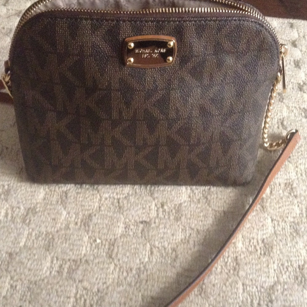 Michael Kors Crossbody