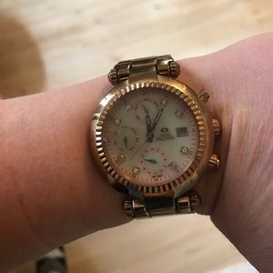 Swiss army watch rose gold