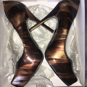 Jessica Simpson heels