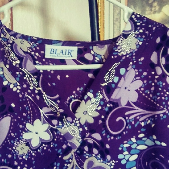 Top with scarf - Picture 2 of 4