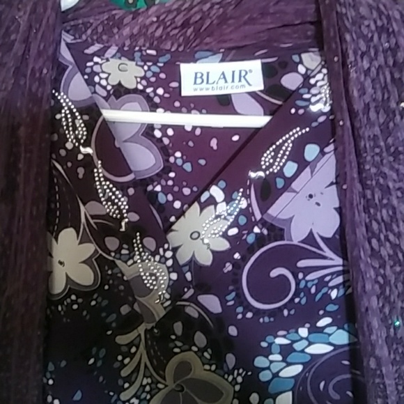 Top with scarf - Picture 4 of 4