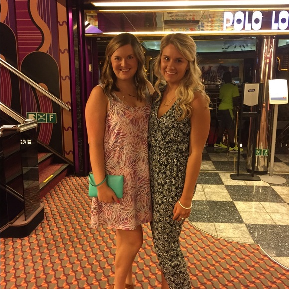 Fun, boutique dress - Picture 2 of 2