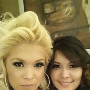 Meet your Posher, Eva