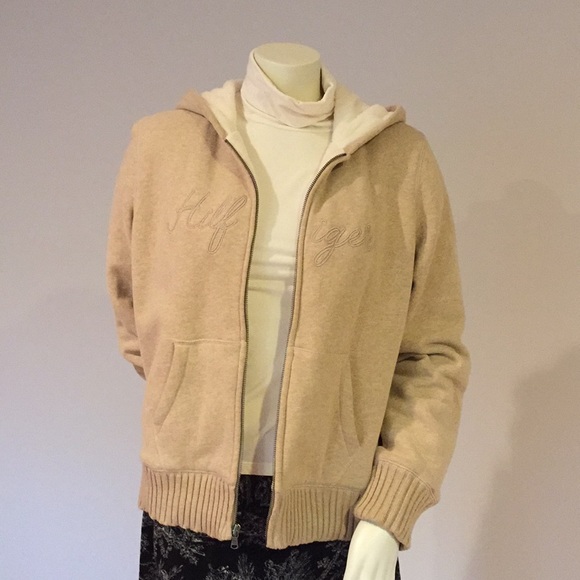 Tommy Hilfiger jacket. Great condition. Fits M +free gift 🎁 - Picture 2 of 5