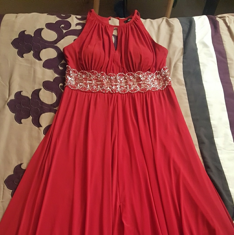 Sleeveless Keyhole Beaded Waist Jersey Dress