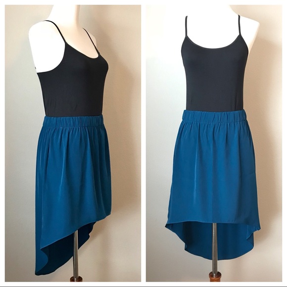 Express Dresses & Skirts - NWOT EXPRESS HIGH-LOW SKIRT