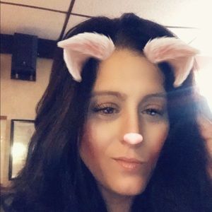 Meet your Posher, Josette