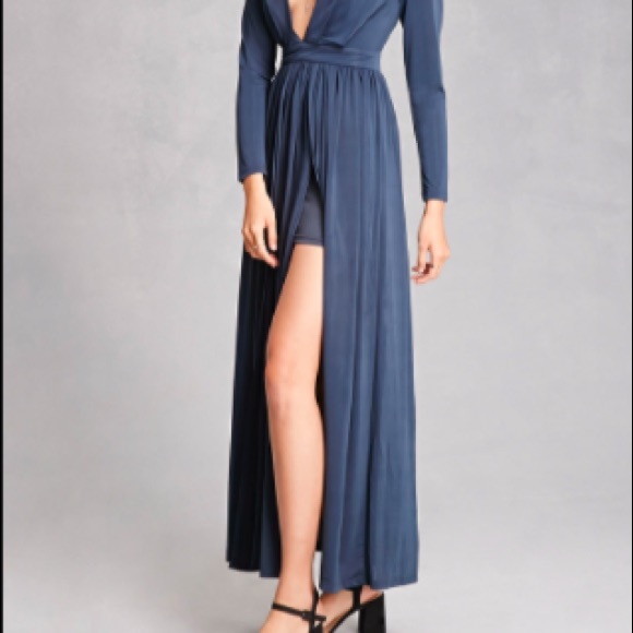 Slit Maxi Dress- Forever 21. Never Worn - Picture 6 of 6