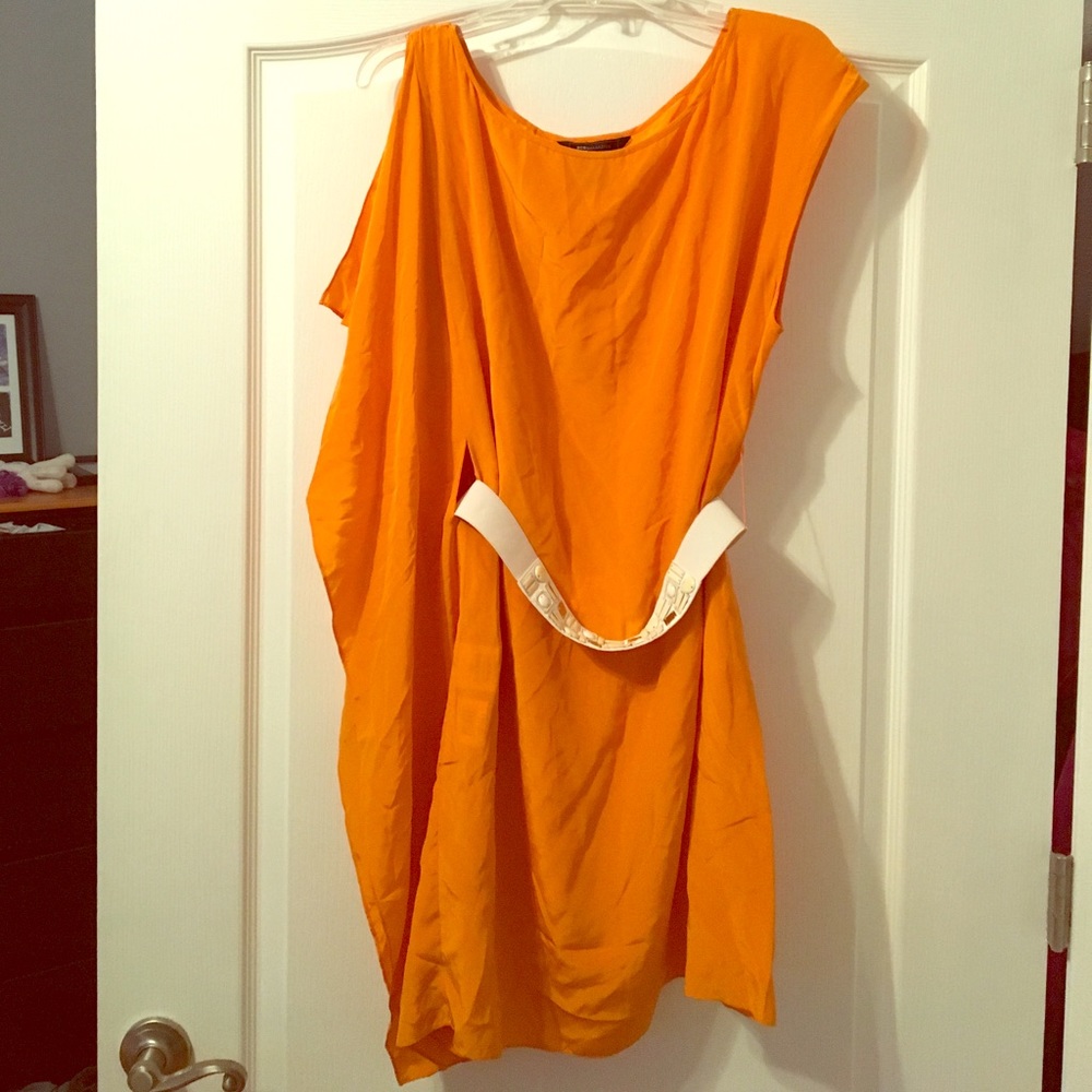 100% silk BCBG dress