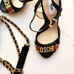 Moschino black plaque logo sandals Moschino black plaque logo sandals