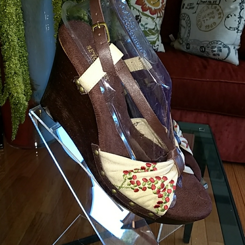 Seychelkes Wedge/Platform Sandals NEW Sz 8.5 - Picture 2 of 6