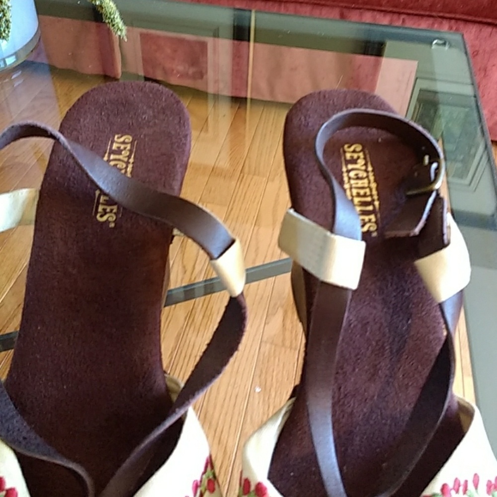 Seychelkes Wedge/Platform Sandals NEW Sz 8.5 - Picture 5 of 6