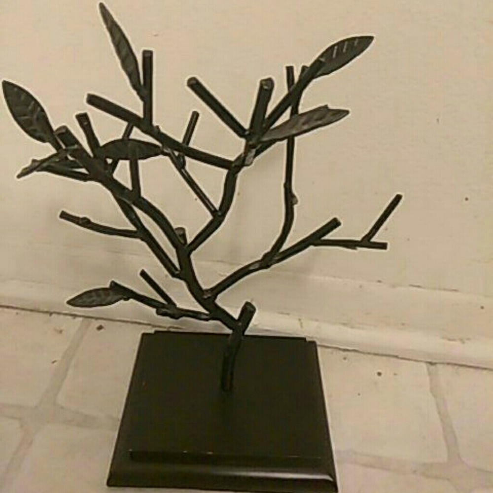 Jewelry tree