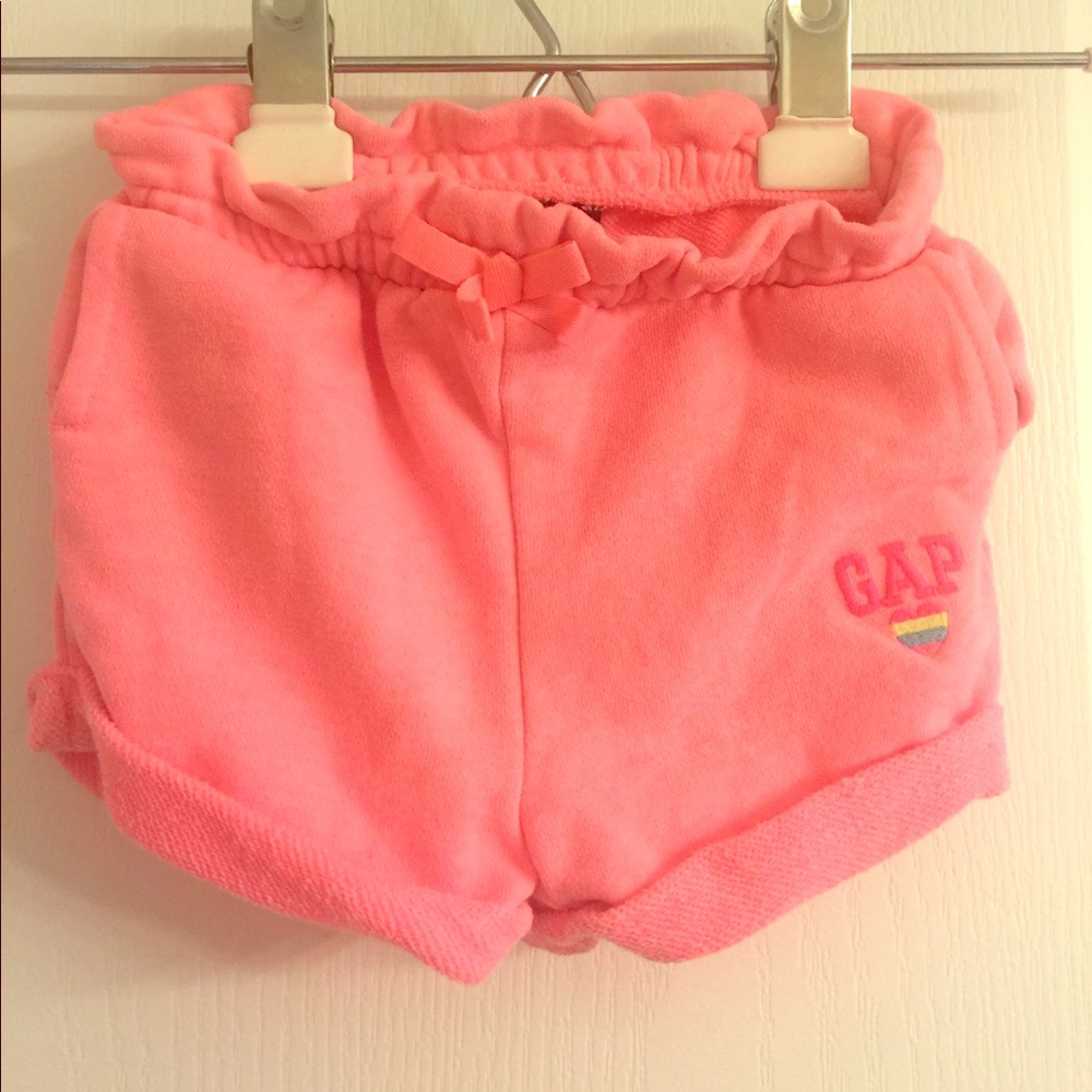 Comfy pink shorts