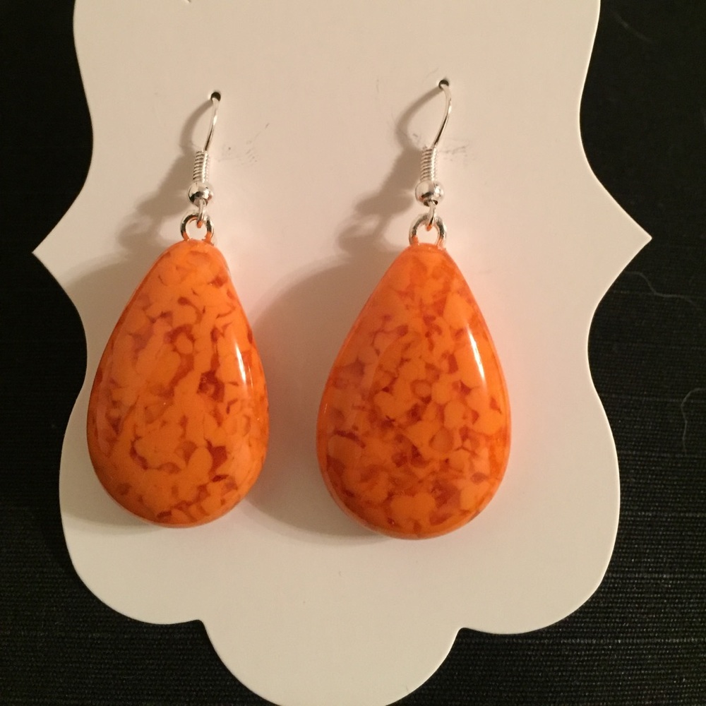 🌟SALE🌟🌟Fused glass tear drop earrings