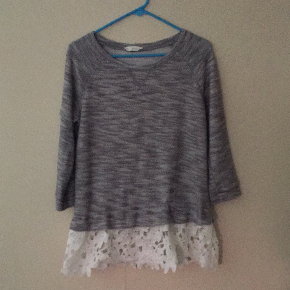 Ezra Sweater size medium.