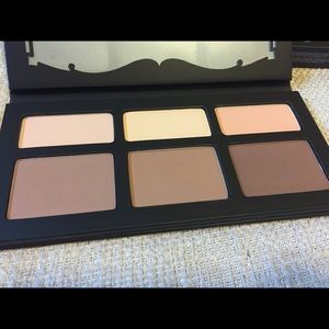Kat Von D Shade and Light Contour Palette