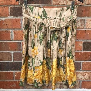 LOFT Floral Skirt Size 10 with pockets