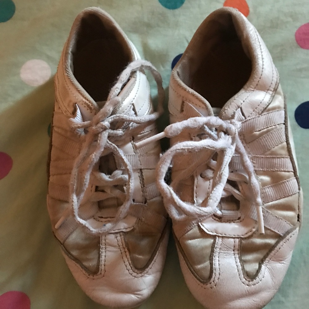 Nfinity Y2 Evolution Cheer Shoes