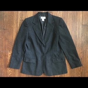 New Pendleton women's blazer size 6 Gray