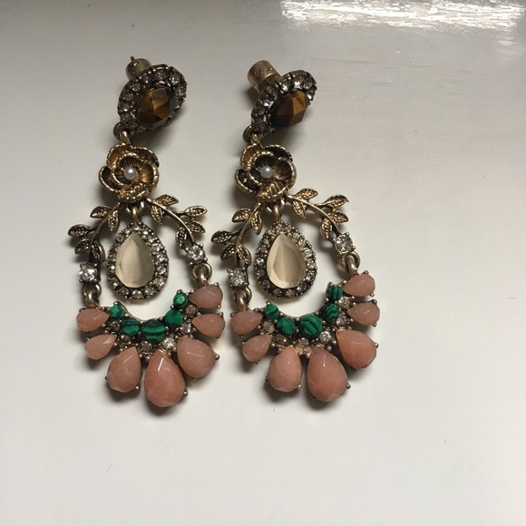 Statement earrings - Picture 4 of 7