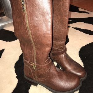 G BY GUESS leather brown boots size- 7 1/2 M