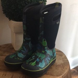 bogs dinosaur boots