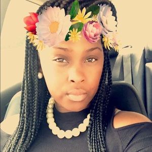 Meet your Posher, Kendra